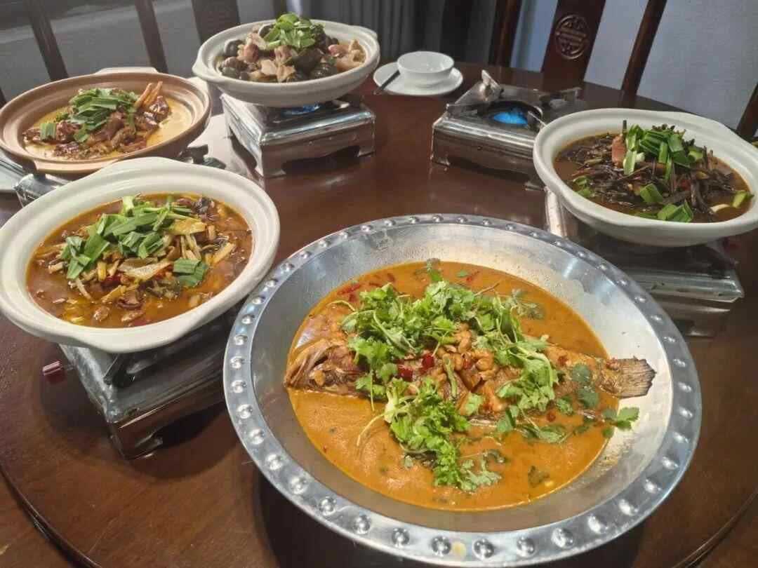 、桃酥爆火！广德召开“三件套”专题会AG真人平台app安徽广德炖锅、奶茶(图4)