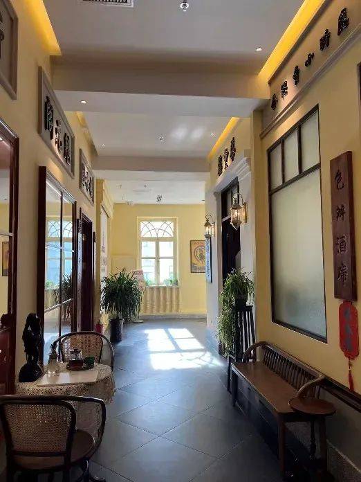 动哈埠餐桌上的文明“食”刻AG真人试玩平台“筷”乐行(图3)