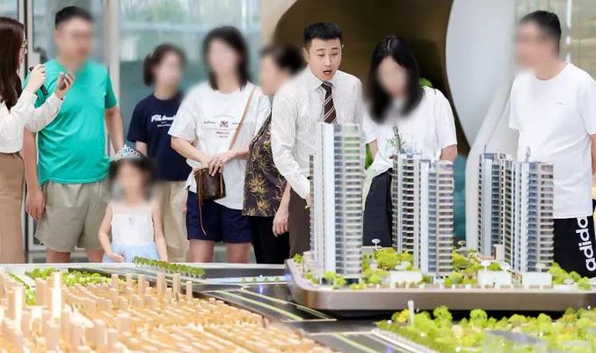 处发布：央企匠造重新定义中环人居高度AG真人中国百度热搜@中环麓岛售楼(图9)